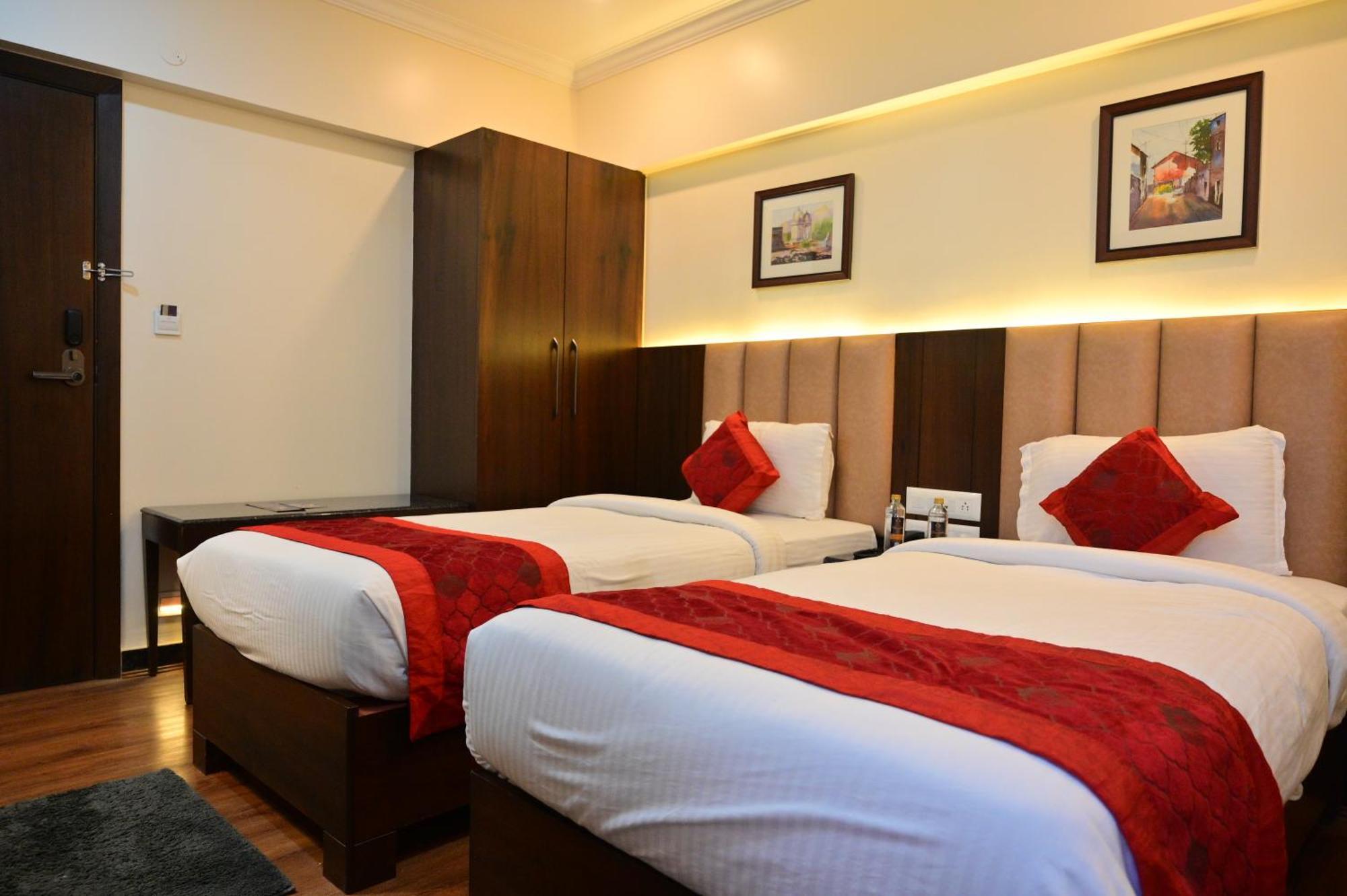 Hotel Golden Riviera مَسّور المظهر الخارجي الصورة