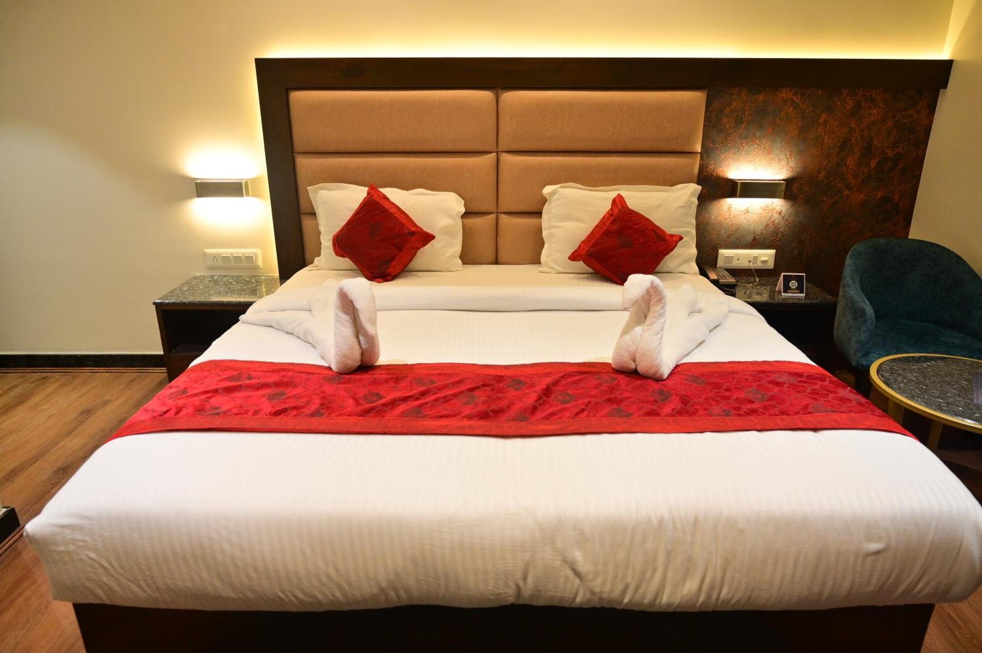 Hotel Golden Riviera مَسّور المظهر الخارجي الصورة