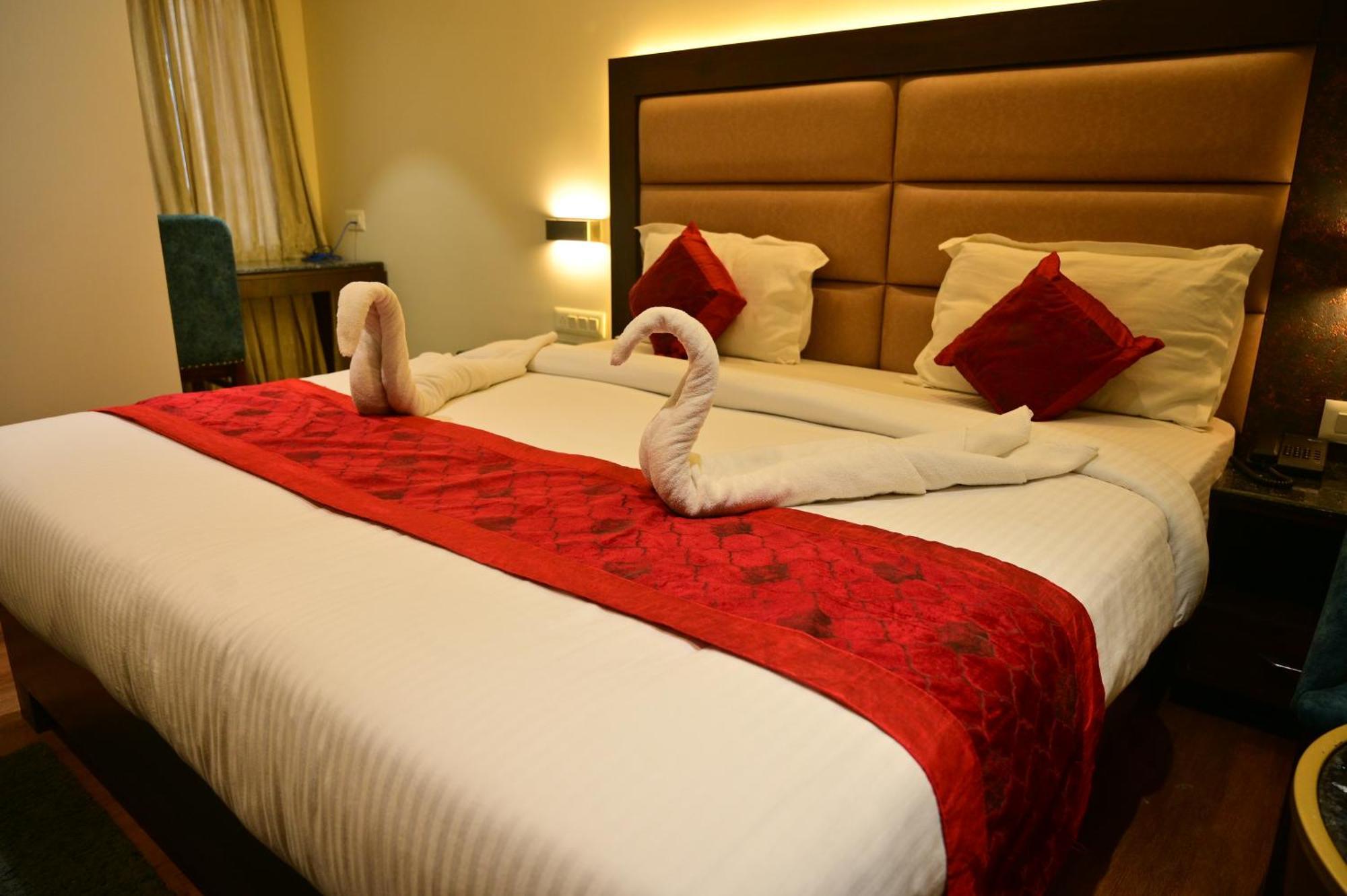 Hotel Golden Riviera مَسّور المظهر الخارجي الصورة