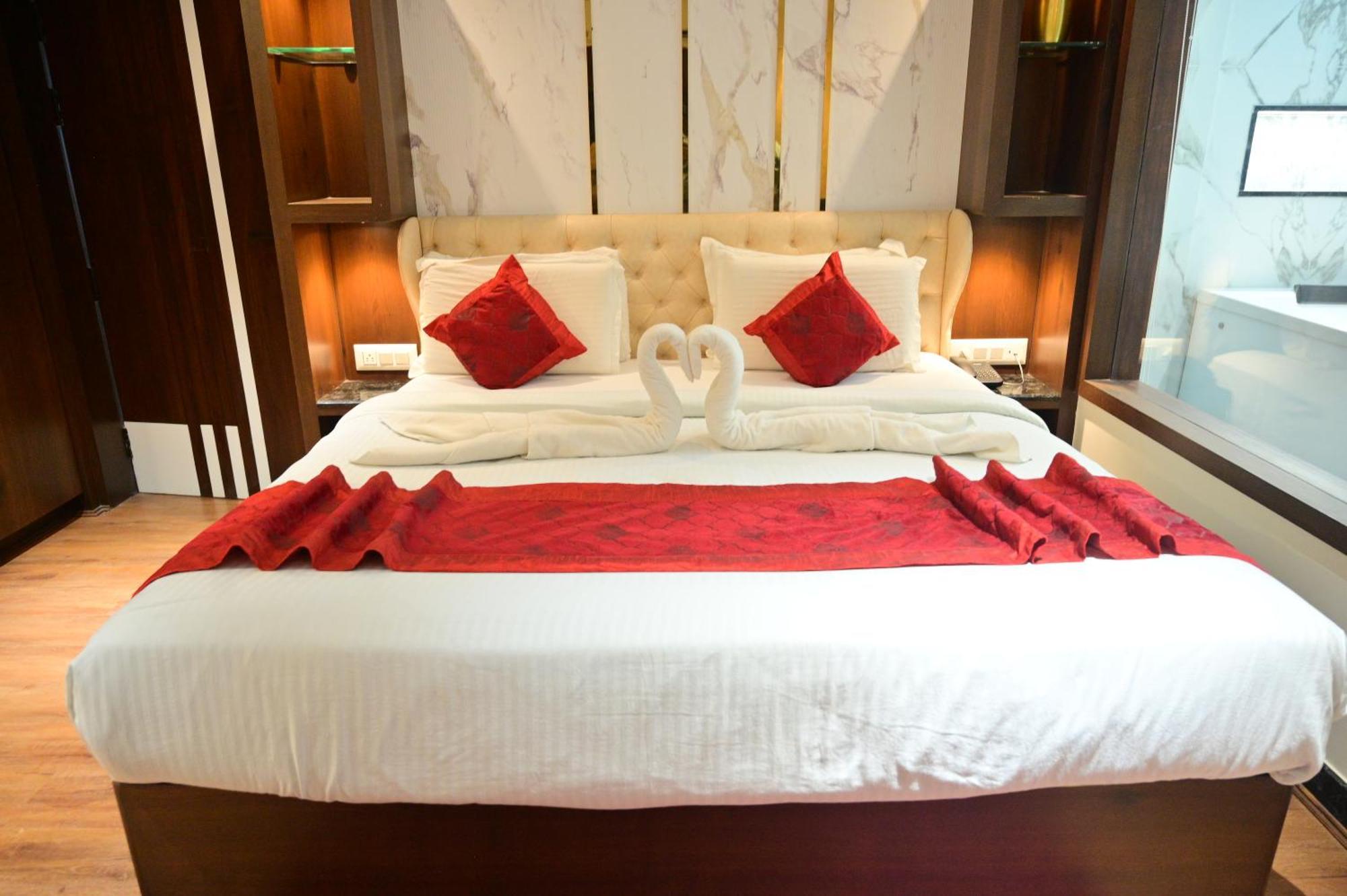 Hotel Golden Riviera مَسّور الغرفة الصورة